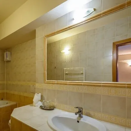 Boboty 3* Zilina